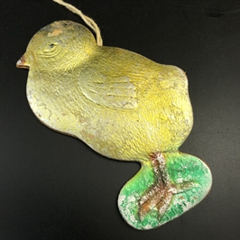 Советская ёлочная игрушка «Цыплёнок», объёмный картонаж, СССР, 1940-е гг. 001967