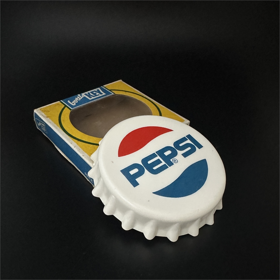 Легендарная коллекционная открывашка ”Pepsi” в оригинальной упаковке, США 1980 гг 002062