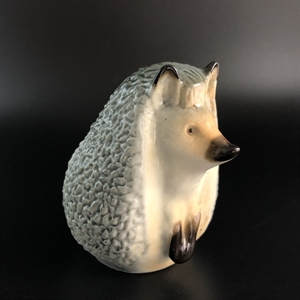 Статуэтка «Ежик», фарфор, ЛФЗ, СССР, 1970-е гг. 001758 - фото 12347