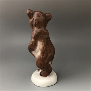 Статуэтка «Медведь», фарфор, Вербилки, СССР, 1950-е гг. 001349 - фото 13149