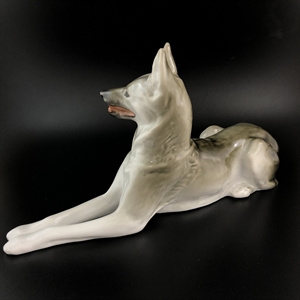 Статуэтка «Овчарка», ЛФЗ, фарфор, СССР, 1950-е гг. 001421 - фото 13616