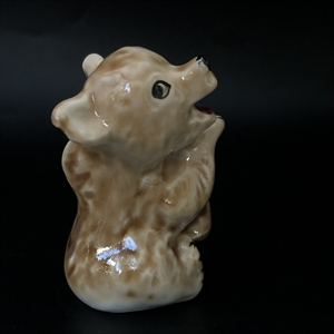 Статуэтка «Ревущий медвежонок», ЛФЗ, фарфор, СССР, 1950-е гг. 000532 - фото 14354