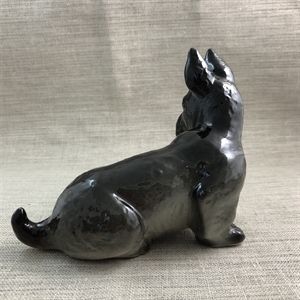 Статуэтка «Скотчтерьер», ЛФЗ, фарфор, СССР, 1960-е гг. 000556 - фото 14450