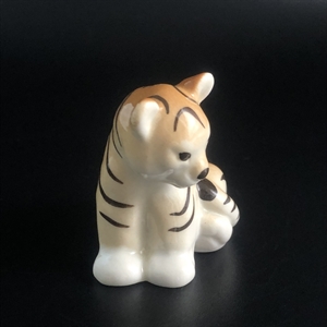 Статуэтка «Тигренок», фарфор, ЛФЗ, СССР, 1980-е гг. 001735 - фото 14686