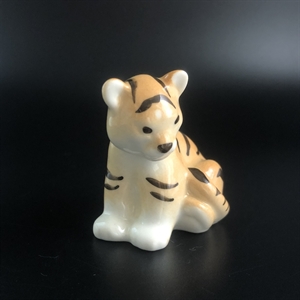 Статуэтка «Тигренок», фарфор, ЛФЗ, СССР, 1980-е гг. 001744 - фото 14696