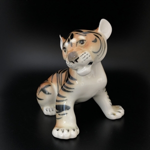 Статуэтка «Тигрёнок», фарфор, ЛФЗ, СССР, 1960-е гг. 001255 - фото 14729