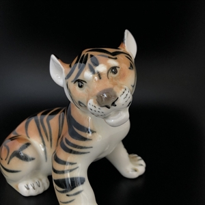 Статуэтка «Тигрёнок», фарфор, ЛФЗ, СССР, 1960-е гг. 001255 - фото 14734