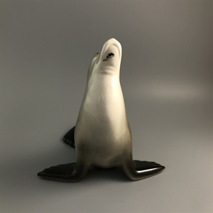 Статуэтка «Тюлень», ЛФЗ, фарфор, СССР, 1970-е гг. 001139 - фото 14739