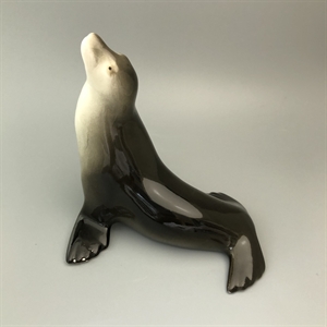 Статуэтка «Тюлень», ЛФЗ, фарфор, СССР, 1970-е гг. 001139 - фото 14742