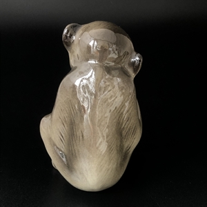 Статуэтка ЛФЗ «Обезьянка с мячом», СССР, фарфор 1С, 1960-е гг. 001282 - фото 15029