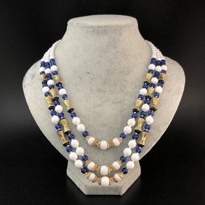 Трехрядное чешское колье из молочного стекла, Чехословакия 1970-е гг. 001560 - фото 15229