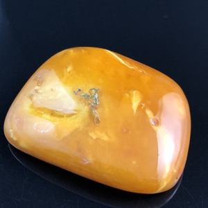 Брошь из цельного природного янтаря, СССР, 1970-е гг. 001689 - фото 1546