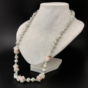 Чешские бусы из фигурного стекла, 1970-е гг. 001375 - фото 17435