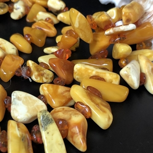 Бусы из природного королевского янтаря, 74 см, СССР, 1980-е гг. 001030 - фото 1791