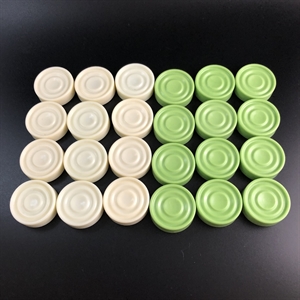 Шашки (зеленые и белые), карболит, СССР, 1980-е гг. 001783 - фото 18895