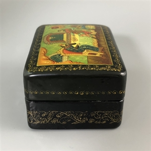 Шкатулка «Добрыня и хан Бахтияр Бахтиярович», Мстера, папье-маше, СССР, 1980-е гг. 001202 - фото 19433