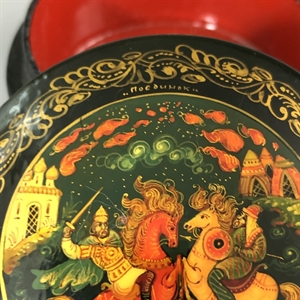 Шкатулка «Поединок», Мстера, папье-маше, СССР, 1980-е гг. 001199 - фото 19508