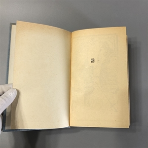 Виконт де Бражелон (в трёх томах). Александр Дюма. Художественная литература, Москва, 1979-й г. 001509 - фото 2091