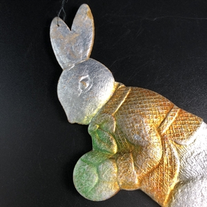 Антикварная ёлочная игрушка Заяц с мячом, объёмный картонаж, СССР, 1940-е гг. 001896 - фото 21160