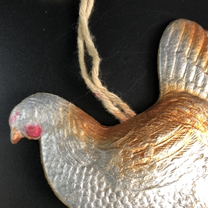 Советская ёлочная игрушка «Курочка», объёмный картонаж, СССР, 1950-е гг. 001900 - фото 21225