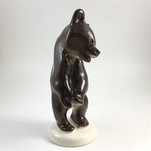 Статуэтка «Медвежонок бурый стоящий», ЛФЗ, фарфор, СССР, 1960-е гг. 001917 - фото 21644