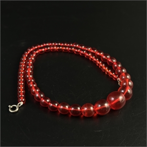 Короткие чешские бусы из красного стекла, 37 см, 1970-е гг. 002053