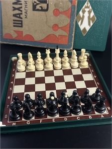 Шахматы, дорожный набор на магнитах,  СССР, 1980-е гг. 002069