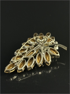 Чешская брошь «Лист», 1980-е гг. 002071