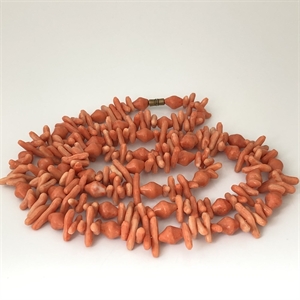 Длинные чешские бусы из кораллового стекла, 112 см, 1970-е гг. 001581 - фото 2522