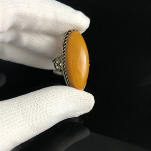 Крупный перстень с натуральным природным янтарем, СССР, 1980-е гг. 001475 - фото 7067