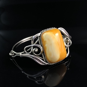 Мельхиоровый браслет с пейзажным природным янтарём, СССР, 1980-е гг. 001555 - фото 8042