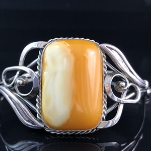 Мельхиоровый браслет с пейзажным природным янтарём, СССР, 1980-е гг. 001555 - фото 8043