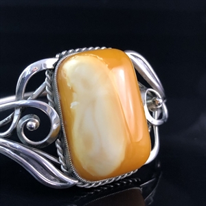 Мельхиоровый браслет с пейзажным природным янтарём, СССР, 1980-е гг. 001555 - фото 8044